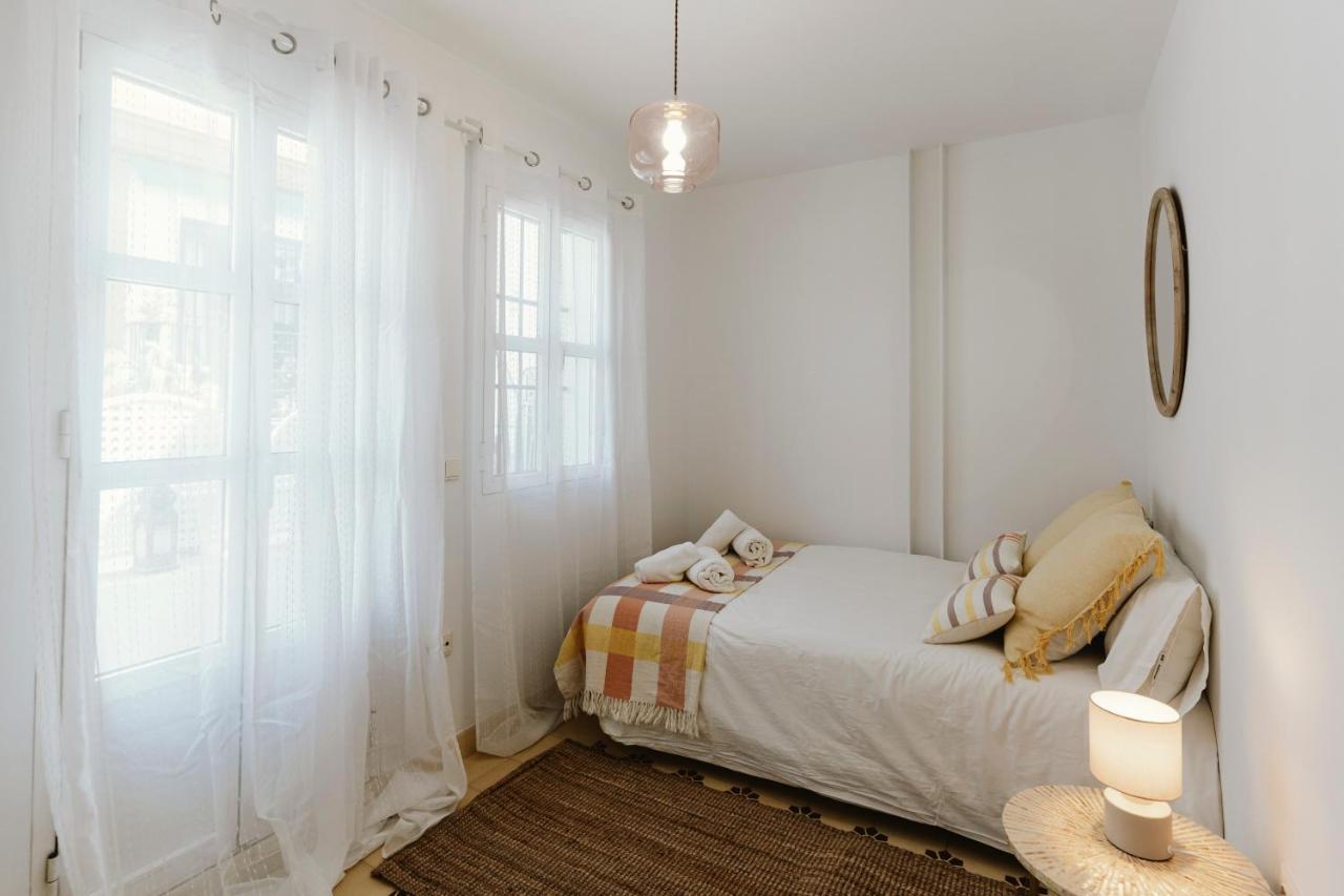 Ohliving Alhondiga Villa Севиля Екстериор снимка